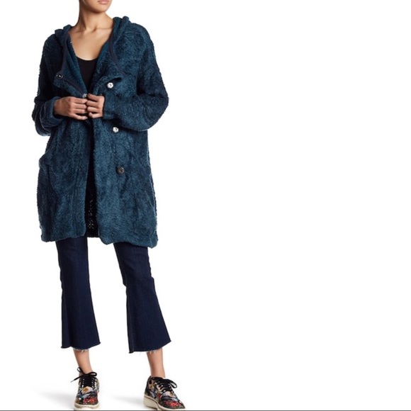 FREE PEOPLE Warm Wishes Cardigan Sweater. NWT - Picture 2 of 4